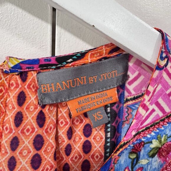 BHANUNI Anthropologie Viscose Emilia Peasant Vibrant Pink Oversize Beaded Top XS - Picture 8 of 14